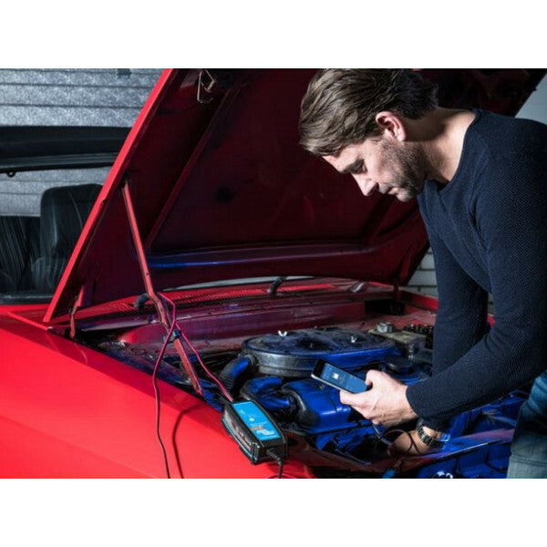 Victron Blue Smart IP65 Acculader 12/4(1) 230V CEE 7/17